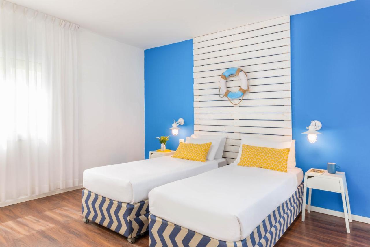 Travel Hotel Gesher Haziv Exterior foto
