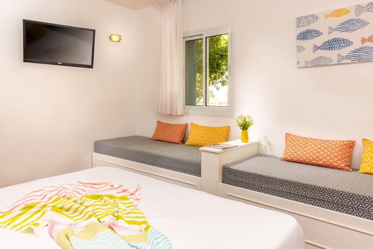 Travel Hotel Gesher Haziv Exterior foto