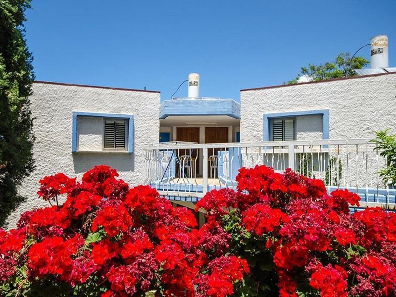 Travel Hotel Gesher Haziv Exterior foto